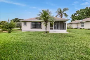 2732 Boardwalk Way, Tavares, FL 32778 - Photo 23