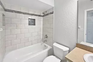 2732 Boardwalk Way, Tavares, FL 32778 - Photo 7