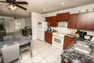 1478 N Melrose Dr, Avon Park, FL 33825 - Photo 5