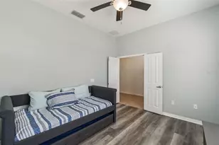 3649 Bristol Cove Ln, Saint Cloud, FL 34772 - Photo 7