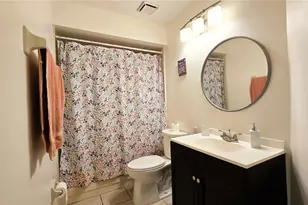 149 Lakepointe Cir, Kissimmee, FL 34743 - Photo 25