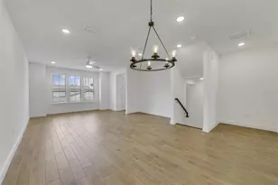 1974 Risby Aly, Orlando, FL 32803 - Photo 5