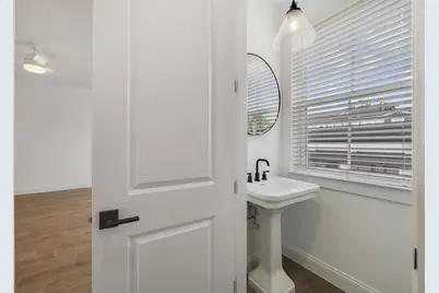 1974 Risby Alley #12, Orlando, FL 32803 - Photo 19