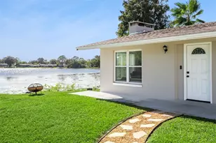 1051 Eva St, Deltona, FL 32725 - Photo 3