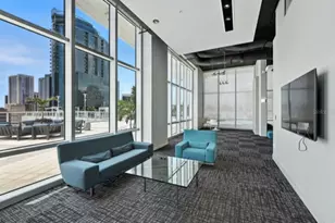 150 E Robinson St, Orlando, FL 32801 - Photo 21