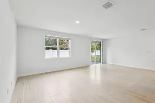 28009 Poppy Ct, Leesburg, FL 34748 - Photo 7