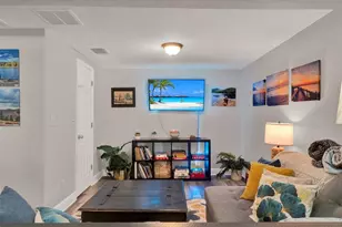 2721 Evergreen Dr, Edgewater, FL 32141 - Photo 13