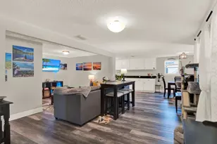 2721 Evergreen Dr, Edgewater, FL 32141 - Photo 11