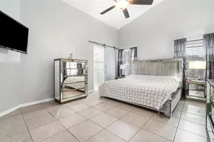 1350 Creekview Ct, Saint Cloud, FL 34772 - Photo 9