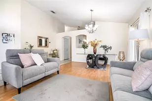 1350 Creekview Ct, Saint Cloud, FL 34772 - Photo 5