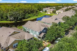 10338 Lake District Ln, Orlando, FL 32832 - Photo 9