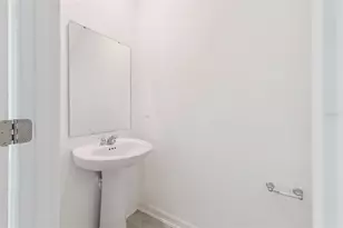 1409 Austin St, Winter Haven, FL 33884 - Photo 9