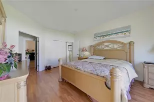 8376 Port Lancashire Dr, Orlando, FL 32829 - Photo 17