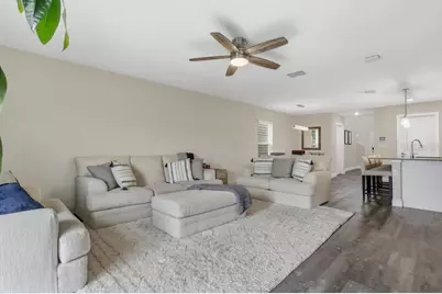 4394 Sunny Creek Place, Kissimmee, FL 34746 - Photo 7