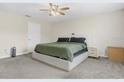 4394 Sunny Creek Place, Kissimmee, FL 34746 - Photo 13