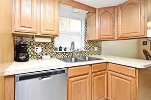 334 Windmeadows St, Altamonte Springs, FL 32701 - Photo 9