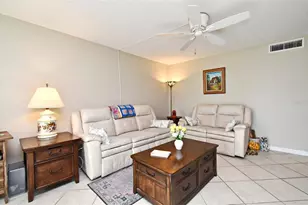 334 Windmeadows St, Altamonte Springs, FL 32701 - Photo 17