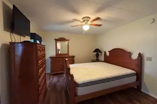 2111 Canopy Cir, Zellwood, FL 32798 - Photo 11