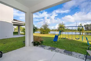 11416 Satire St, Orlando, FL 32832 - Photo 7