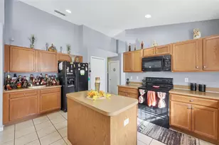 2219 Merry Rd, Tavares, FL 32778 - Photo 9