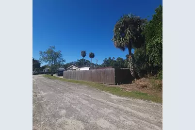 5511 King Avenue, Zellwood, FL 32798 - Photo 3