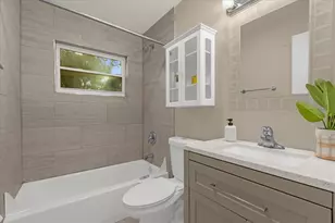 1108 Henry Balch Dr, Orlando, FL 32810 - Photo 11