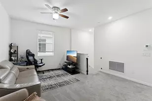 2360 Emerald Springs Dr, Apopka, FL 32712 - Photo 17