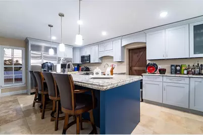 4627 Woodlot Court, Orlando, FL 32835 - Photo 5