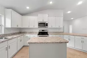 1130 Berry Ln, Davenport, FL 33837 - Photo 13