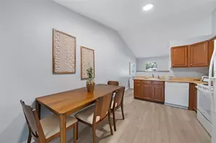 1498 Hendren Dr, Orlando, FL 32807 - Photo 17