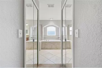 512 Majestic Gardens Boulevard, Winter Haven, FL 33880 - Photo 21