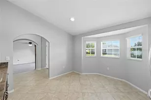 512 Majestic Gardens Blvd, Winter Haven, FL 33880 - Photo 9