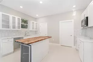 776 Griffin Ave SW, Palm Bay, FL 32908 - Photo 9