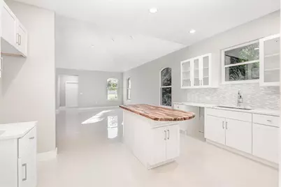 776 Griffin Avenue SW, Palm Bay, FL 32908 - Photo 11