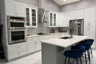 4706 Doral Pointe Dr, Kissimmee, FL 34758 - Photo 3