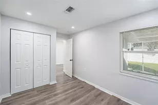 5599 N 110th Way N Way, Seminole, FL 33772 - Photo 11