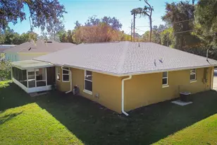 1275 10th St, Orange City, FL 32763 - Photo 7