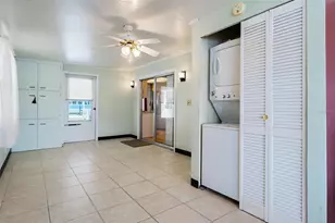 314 Lakeview Dr, Osteen, FL 32764 - Photo 13