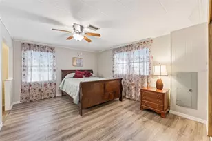 314 Lakeview Dr, Osteen, FL 32764 - Photo 7