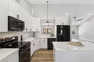 3015 Riviera Bay Ct, Oviedo, FL 32765 - Photo 3