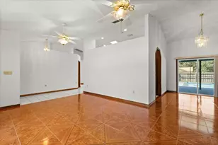 1012 Tony Cir, Saint Cloud, FL 34772 - Photo 5