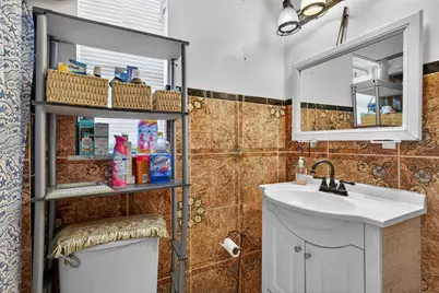 6207 Blossom Avenue, Tampa, FL 33614 - Photo 19