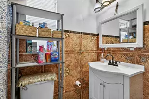 6207 Blossom Ave, Tampa, FL 33614 - Photo 19