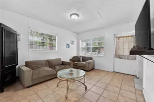 6207 Blossom Ave, Tampa, FL 33614 - Photo 27