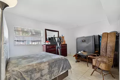 6207 Blossom Avenue, Tampa, FL 33614 - Photo 15