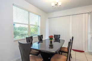 991 E 10th St, Apopka, FL 32703 - Photo 13