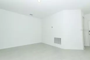 7420 Sandstone Dr, Groveland, FL 34736 - Photo 7