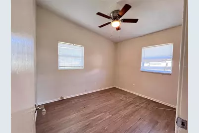 3911 Lake Margaret Drive, Orlando, FL 32812 - Photo 5