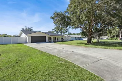 27922 Tammi Drive, Tavares, FL 32778 - Photo 3