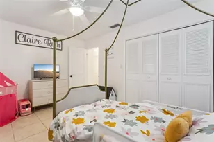 27922 Tammi Dr, Tavares, FL 32778 - Photo 23